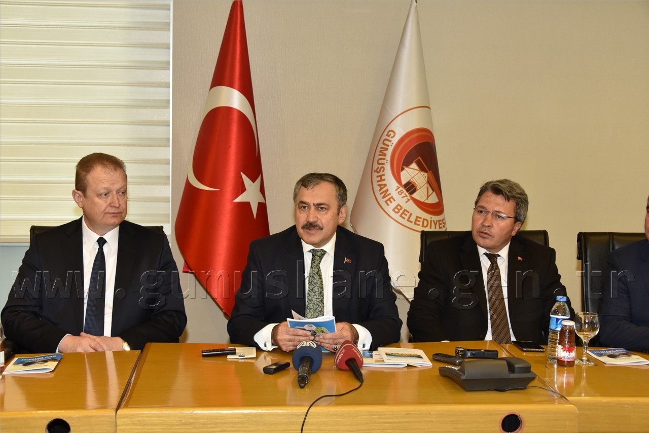 Orman ve Su İşleri Bakanı Veysel Eroğlu Gümüşhane'de 21