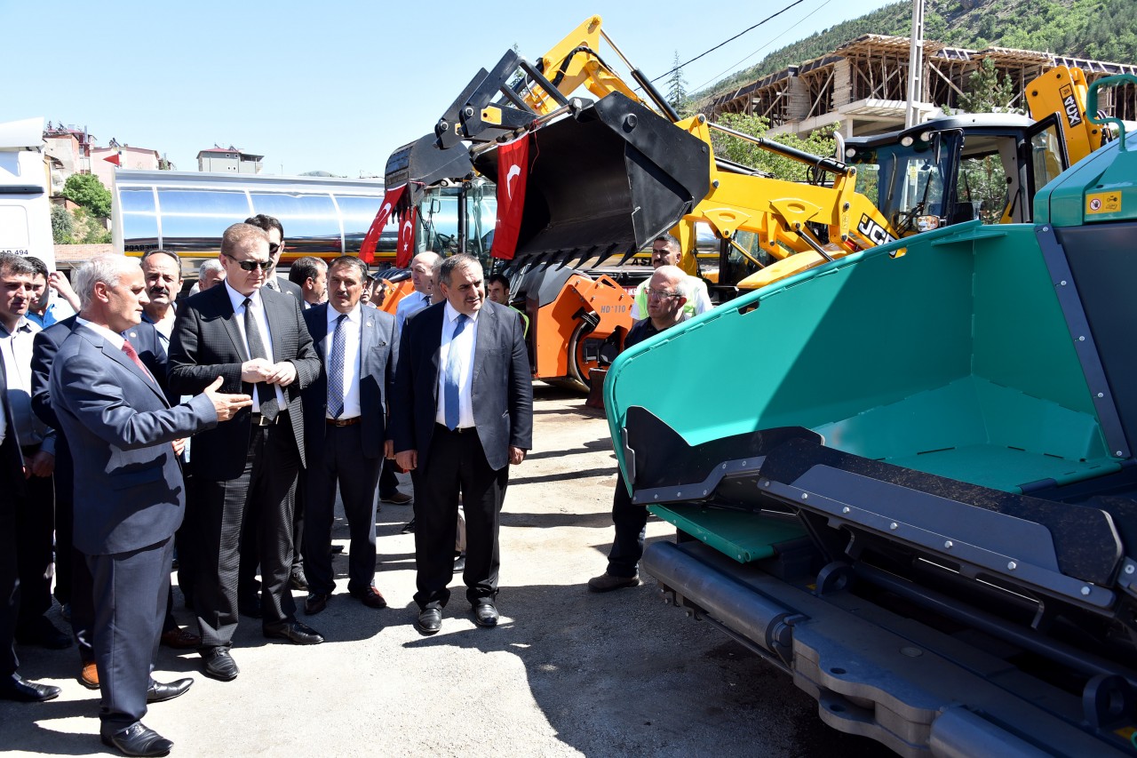 İl Özel İdaresi Makine Parkını Yenilemeye Devam Ediyor 3