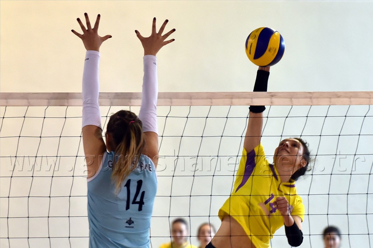 Gümüş Kızlar'dan altın değerinde galibiyet: 3-1 20