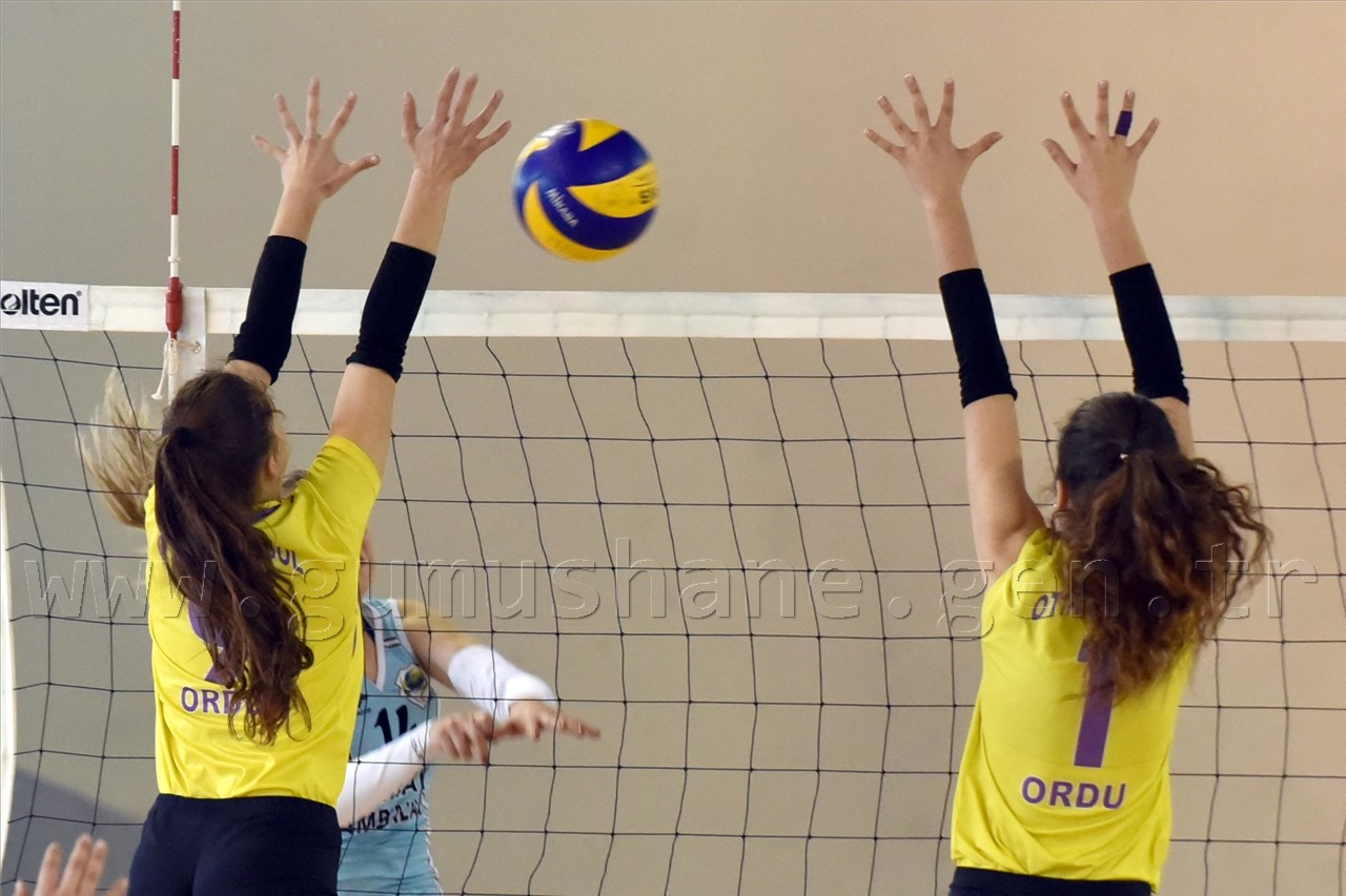 Gümüş Kızlar'dan altın değerinde galibiyet: 3-1 25