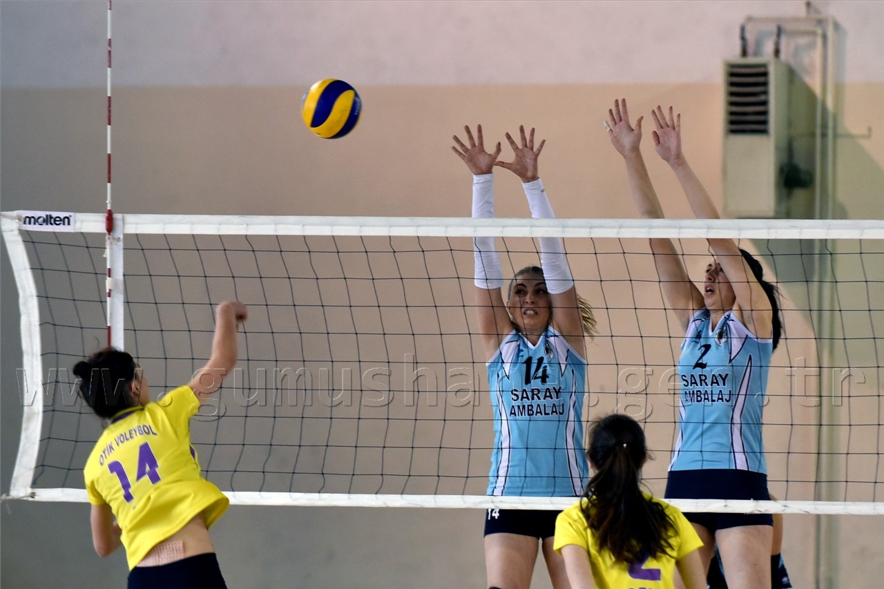 Gümüş Kızlar'dan altın değerinde galibiyet: 3-1 37