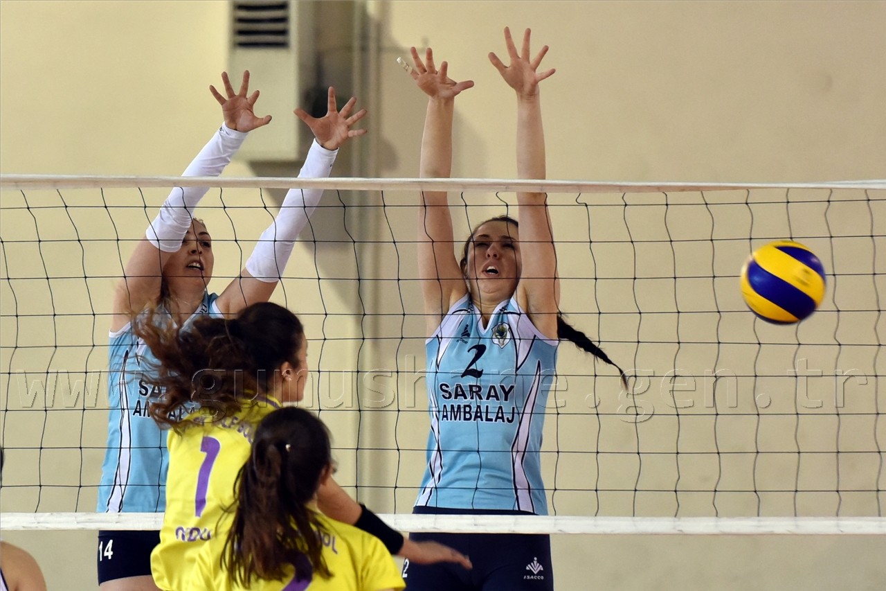 Gümüş Kızlar'dan altın değerinde galibiyet: 3-1 39