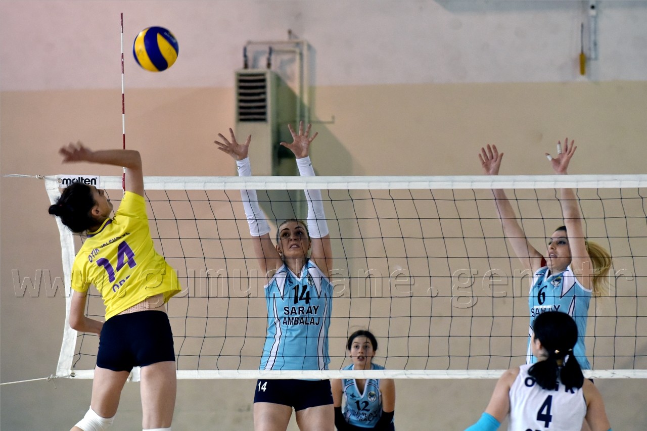 Gümüş Kızlar'dan altın değerinde galibiyet: 3-1 44