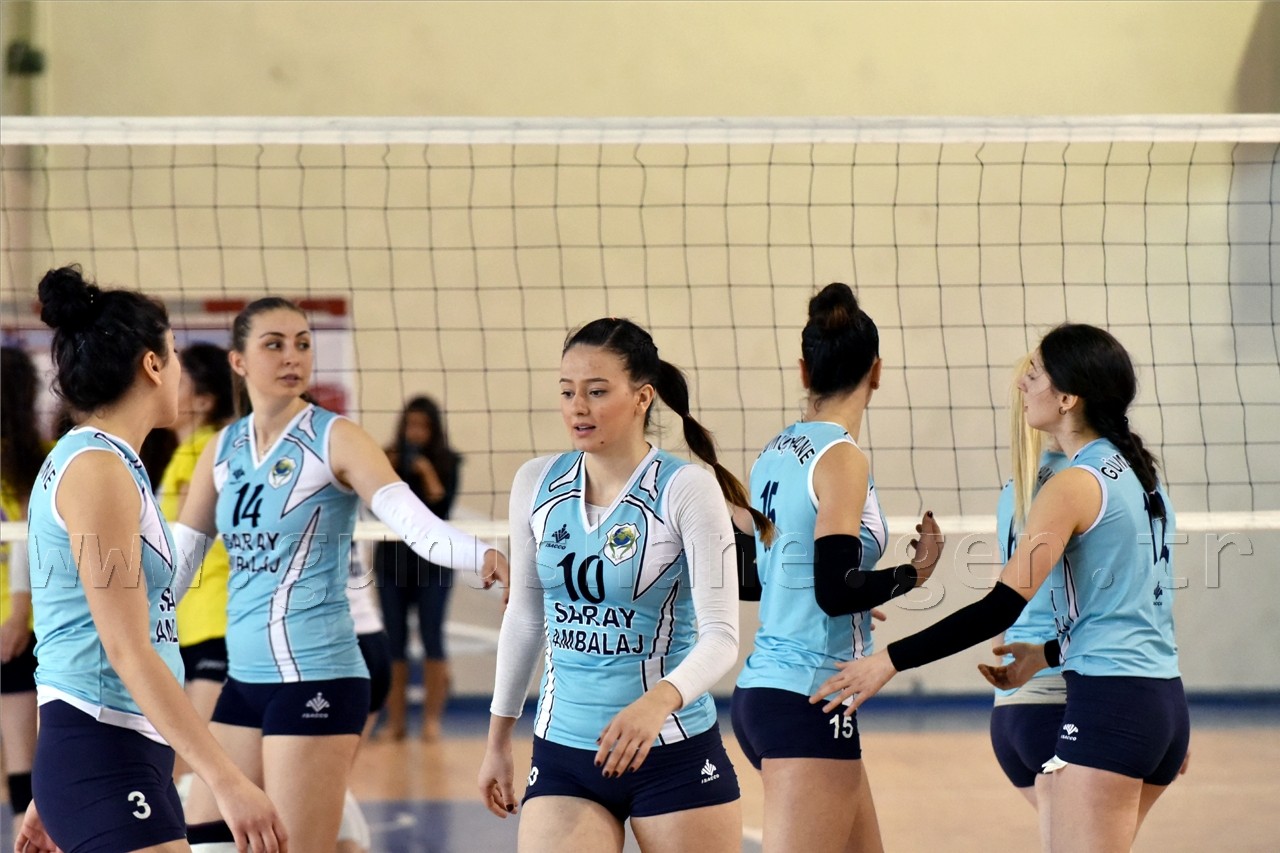 Gümüş Kızlar'dan altın değerinde galibiyet: 3-1 51