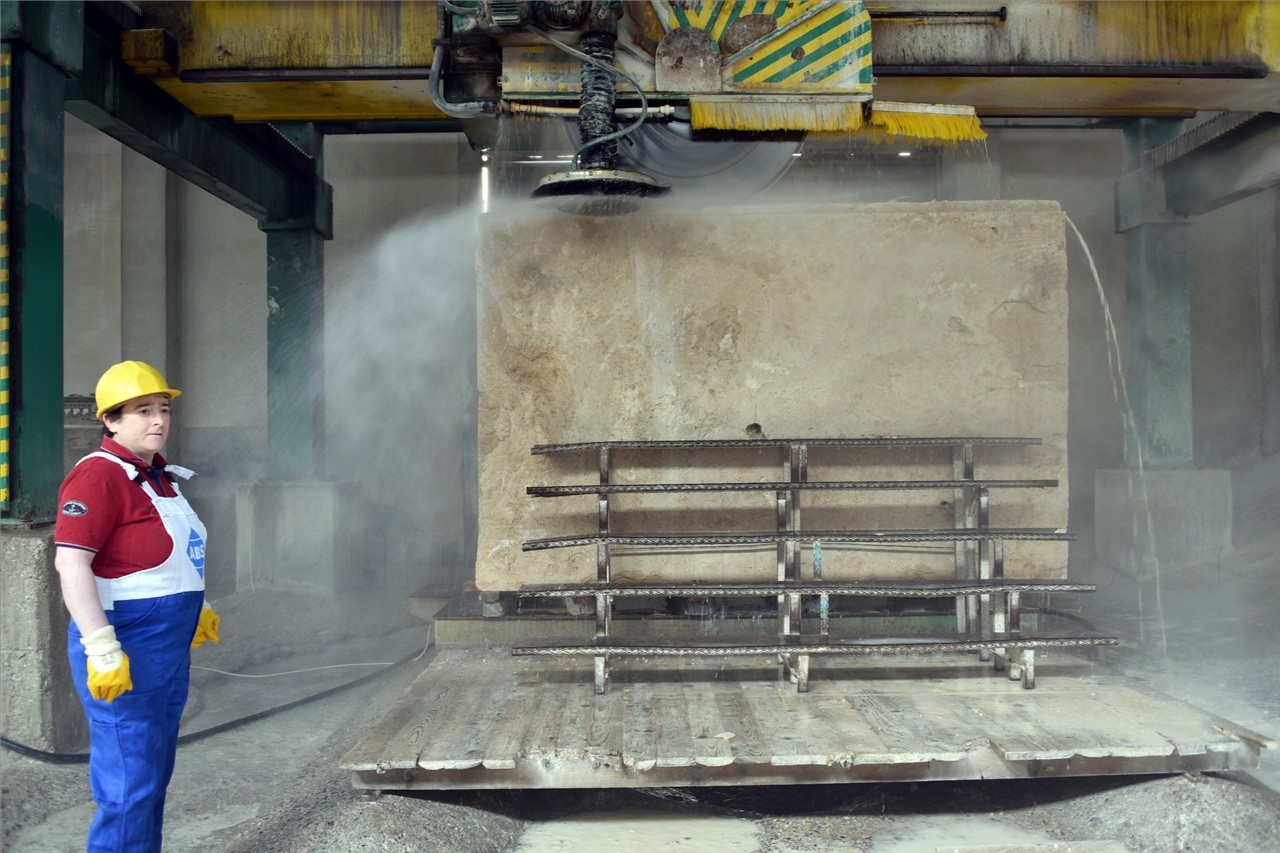 Gümüşhane'de mermerin efendisi bir kadın 15