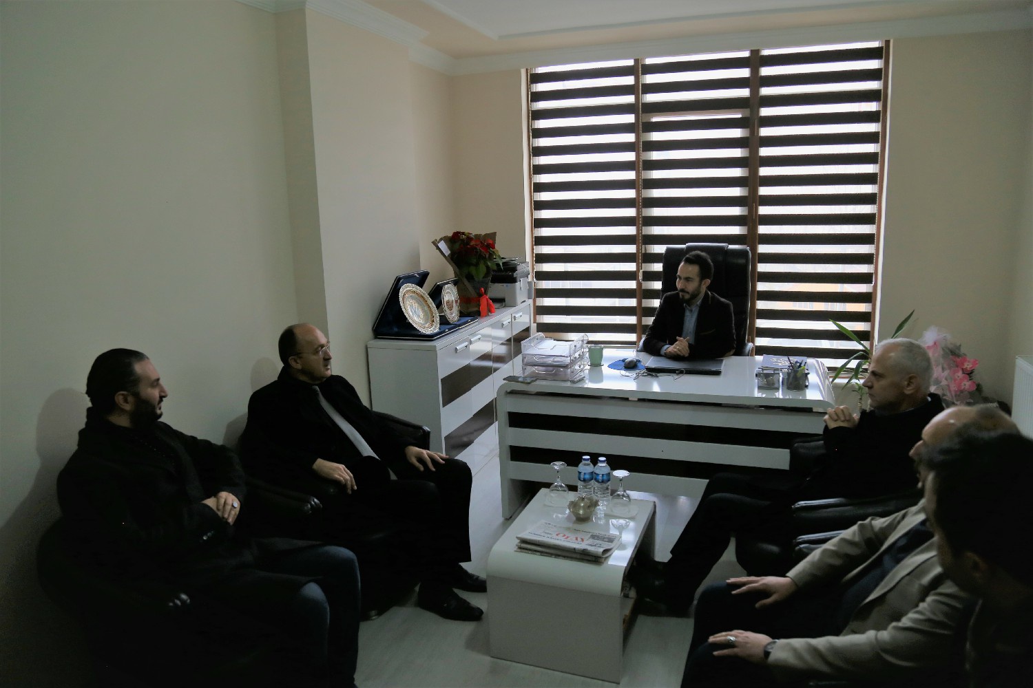 Rektör Zeybek’ten yerel gazetelere ziyaret  1