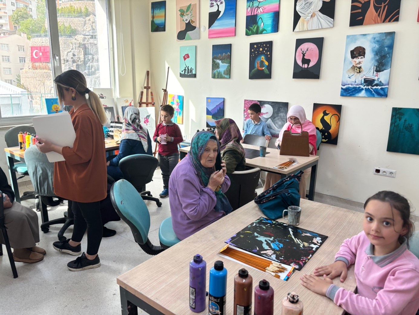 Gençlik Merkezi’nde “Kuşaktan Kuşağa Öğrenme” etkinliği yapıldı 12