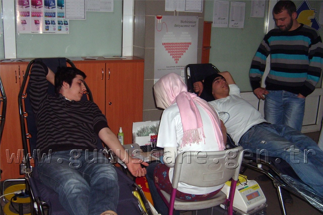 Final Dershanesi’nden Kan Bağışı 4