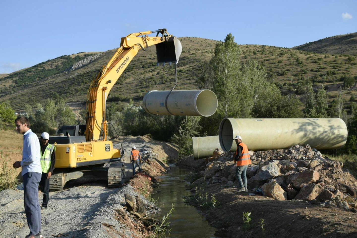 Sadak sulaması ile 62 bin 200 dekar zirai arazi suya kavuşuyor 3