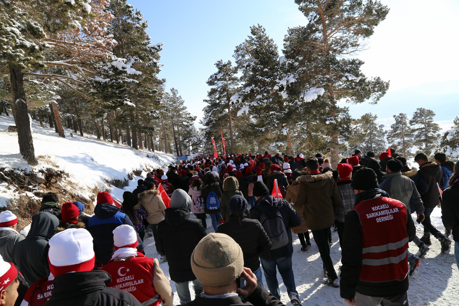 Sarıkamış’ta şehitlerimizi andılar 11