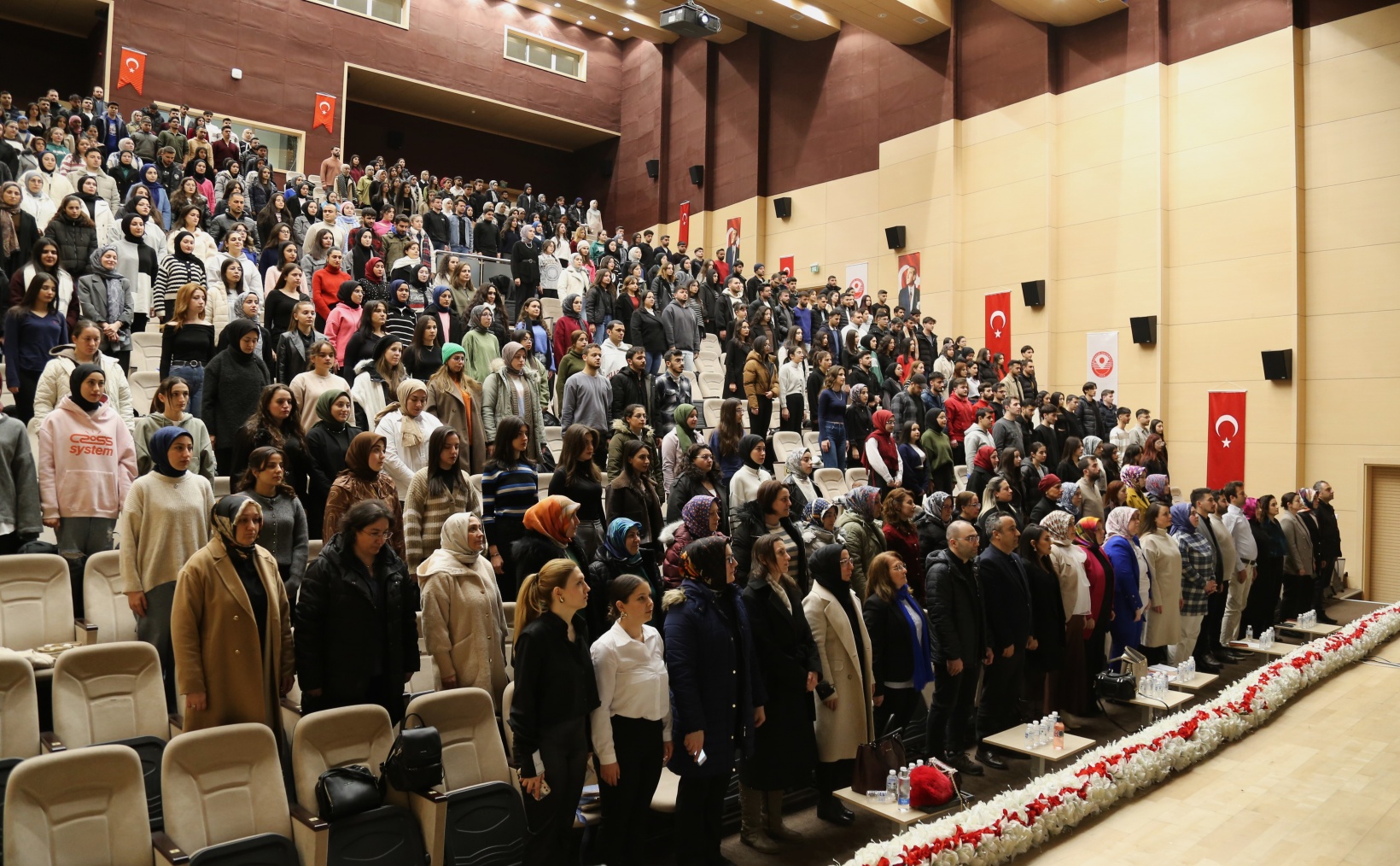 GÜ’de hemşirelik paneli düzenlendi 5