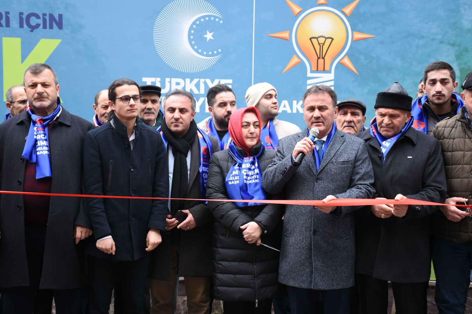 AK Parti SKM bürosu açıldı 2