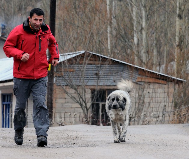 Tipi Altında 2 Bin 100 Metreye Yürüyüş 59