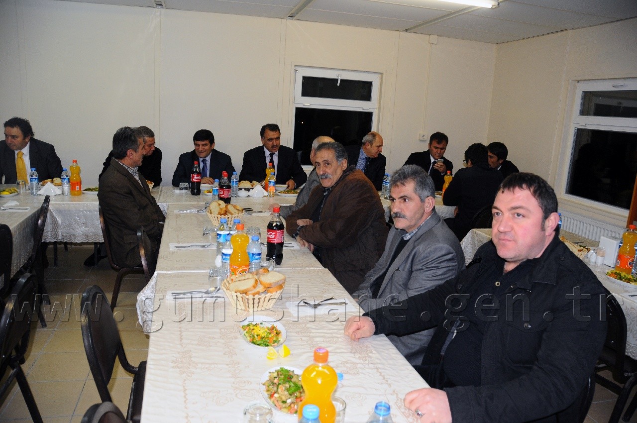 Vali Mayda Sanayici ve İşadamlarıyla Bir Araya Geldi 6