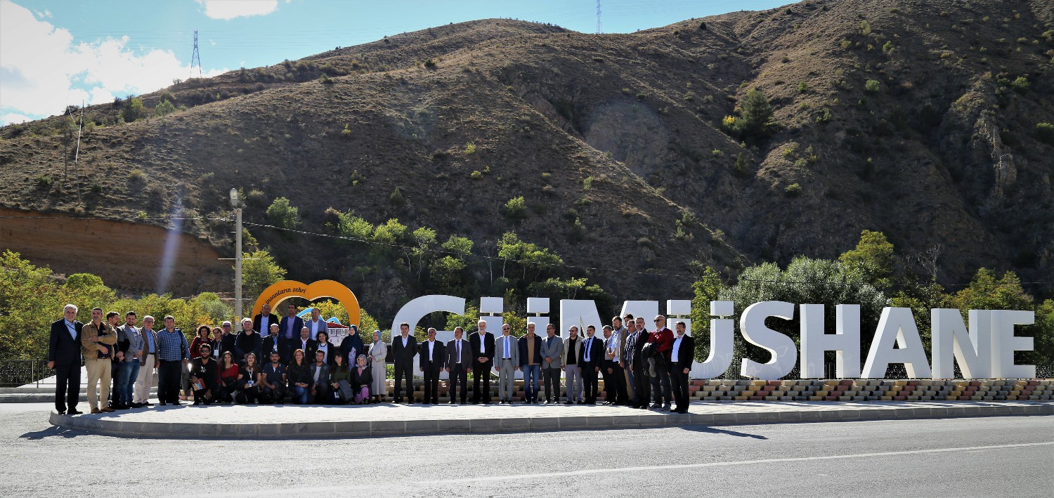 Uluslararası Bir Bilge Bir Ülke Sempozyumu sona erdi 8