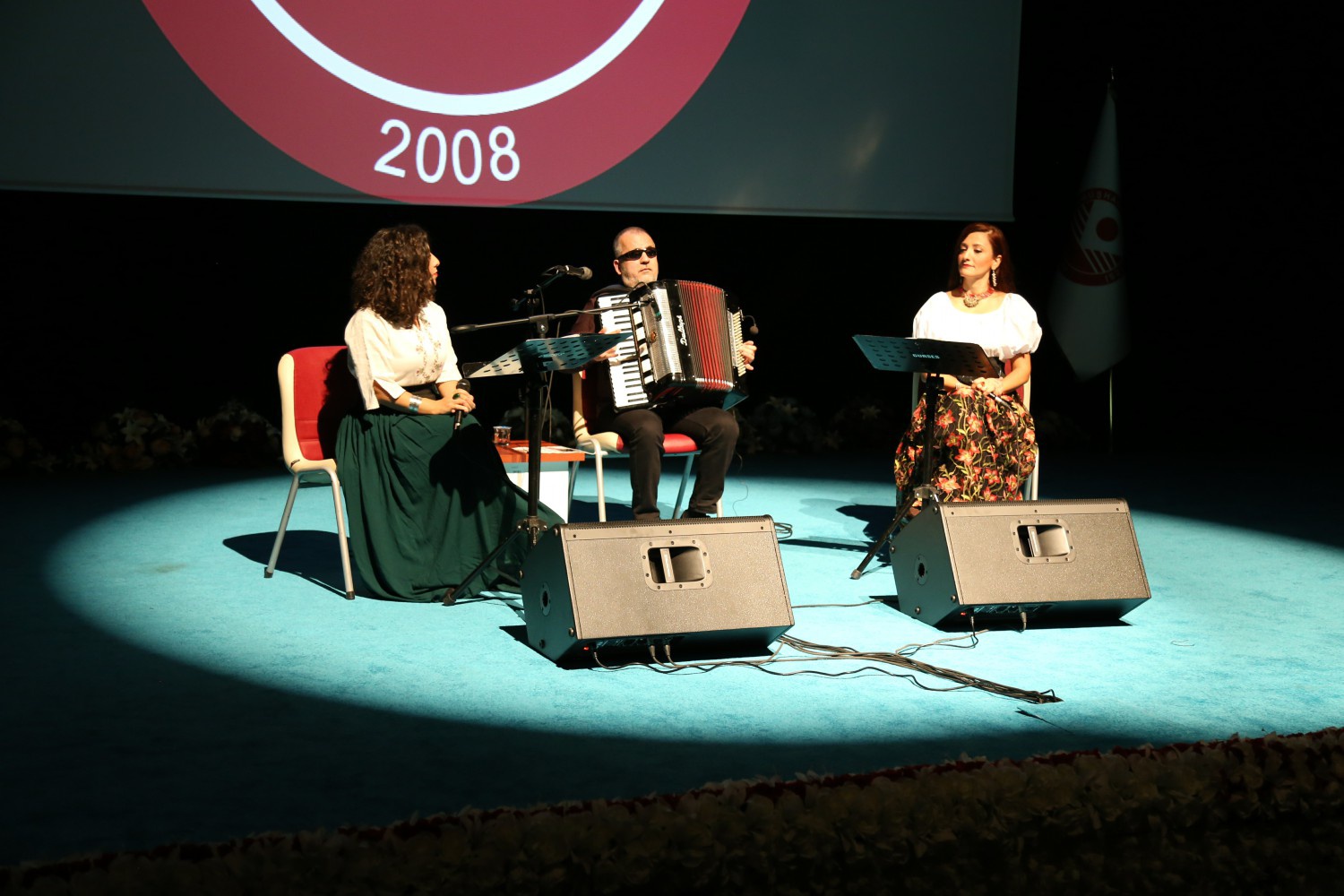 Sempozyum ikinci gününde devam ediyor 7