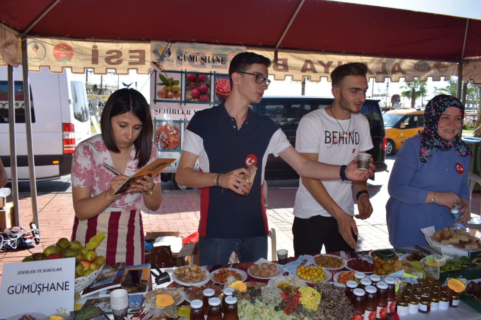 Türk Telekom Fen Lisesi Gümüşhane’yi temsil etti 7