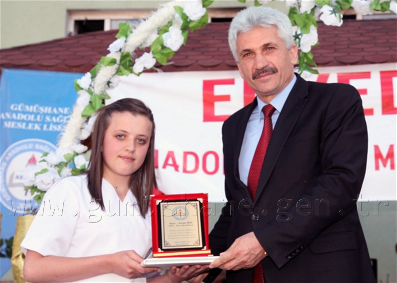 Gümüşhane'den Sağlık Ordusuna 71 Nefer 12