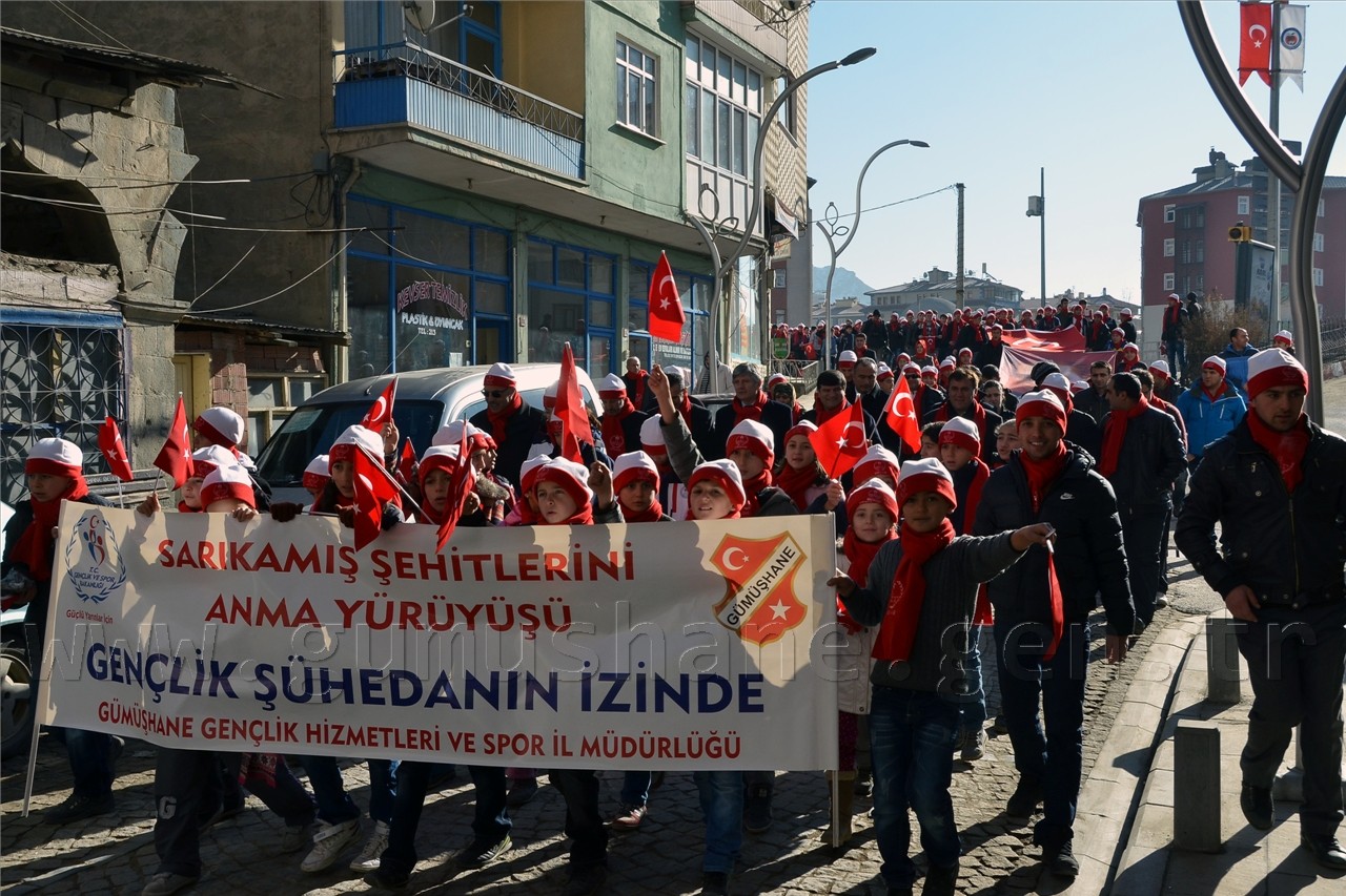 Gümüşhane Sarıkamış Şehitleri İçin Yürüdü 14