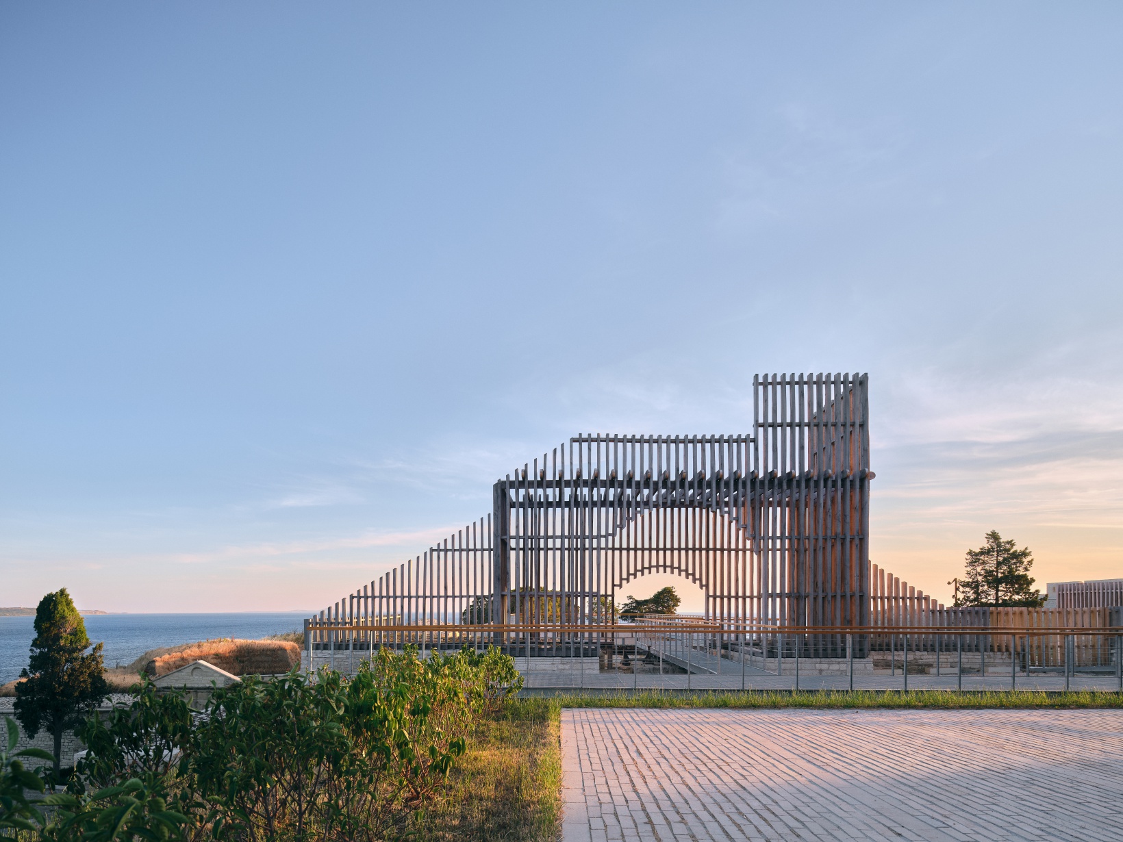 Dolu ödülleri almaya devam ediyor 7