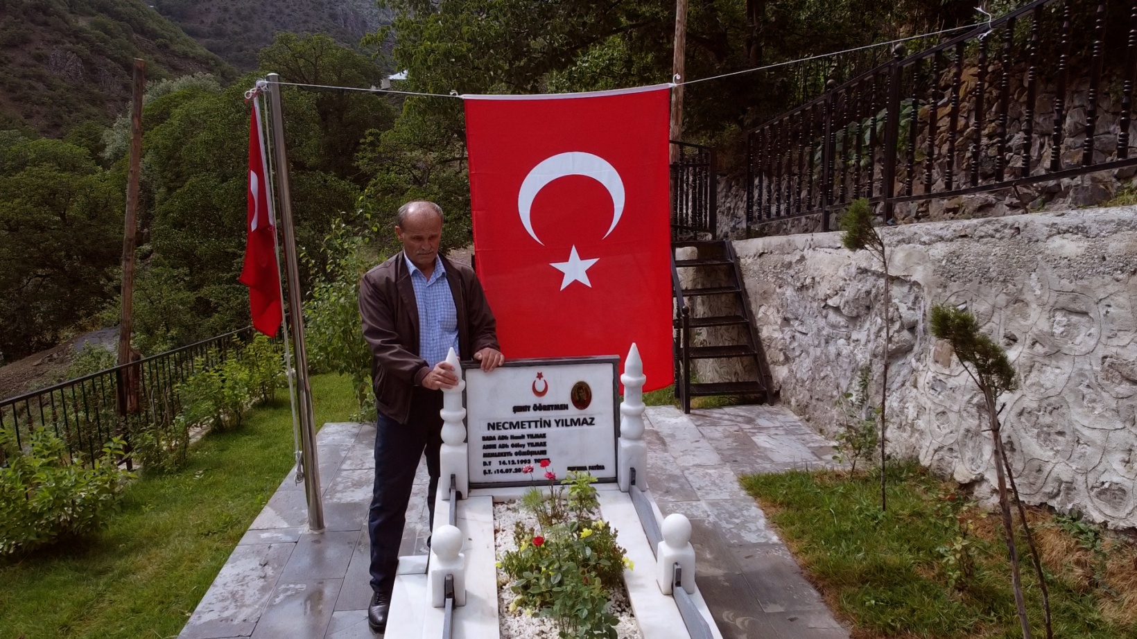 Şehit öğretmenin hatırası için orman oluşturuldu 3