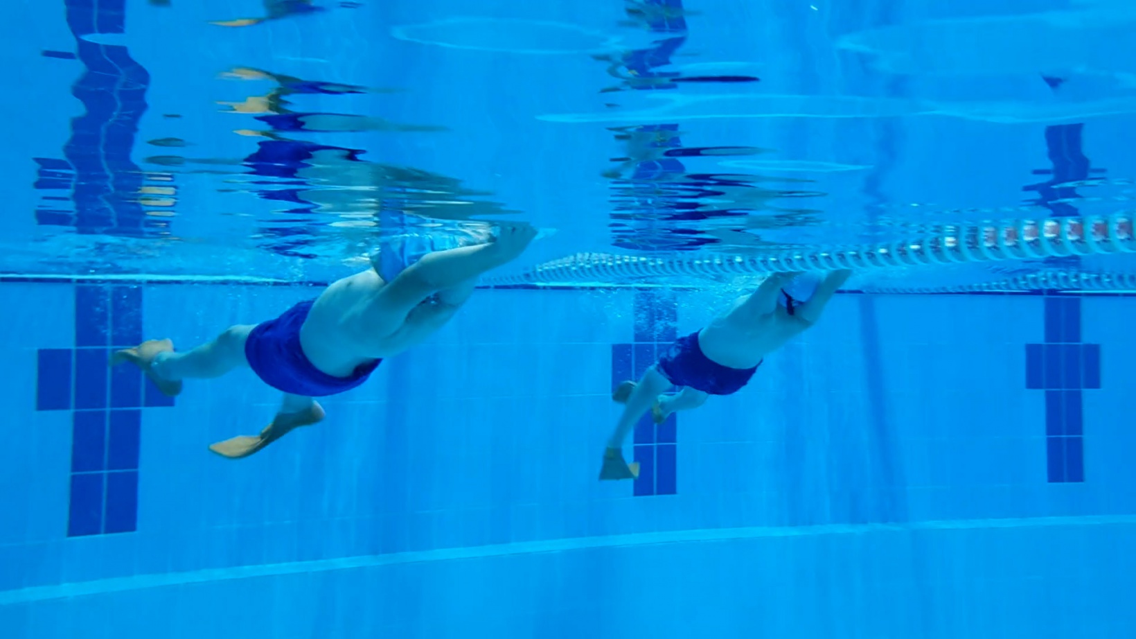 Çocuklar yüzme ile ameliyattan kurtuluyor 1