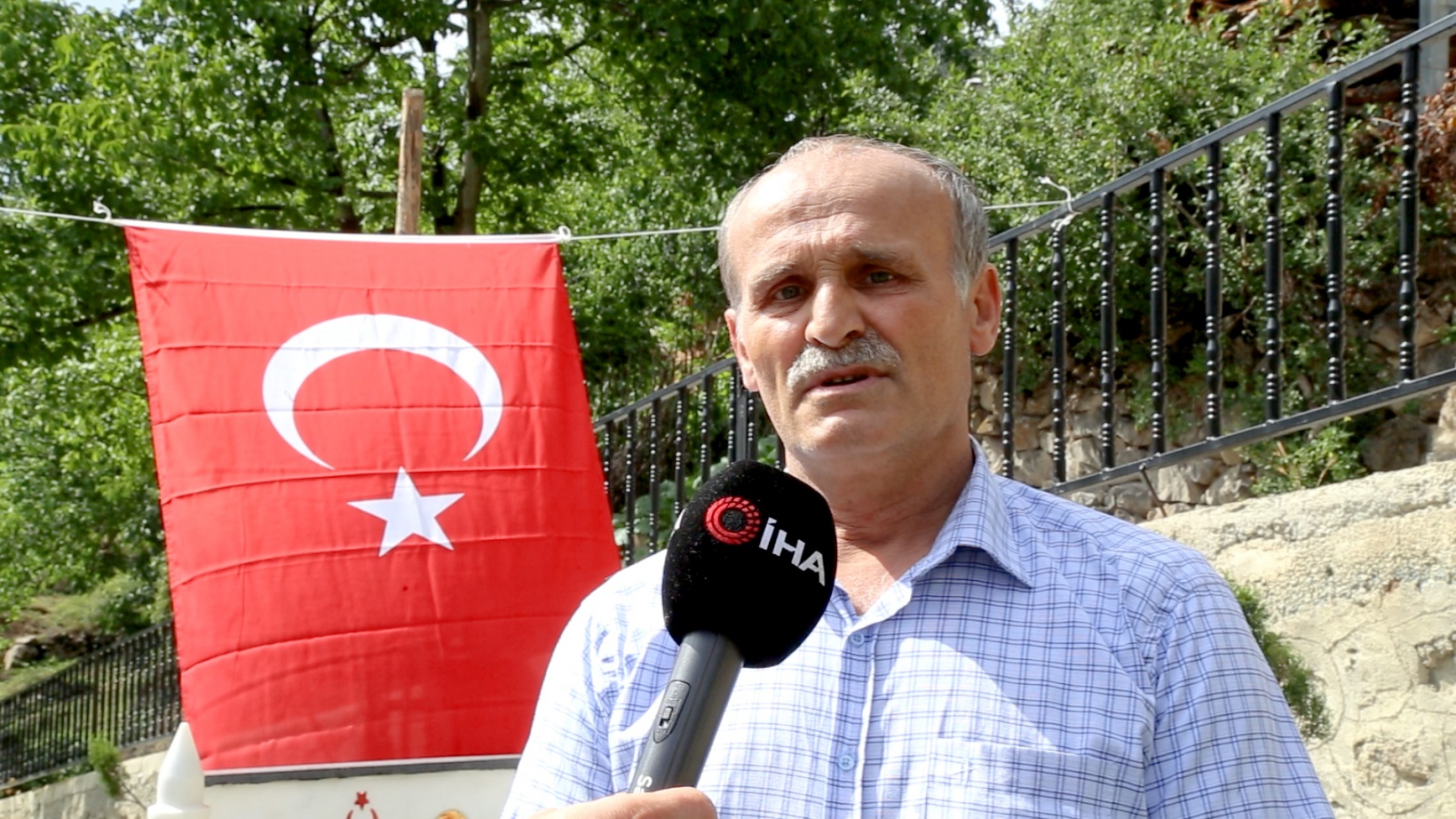 Şehit öğretmenin hatırası için orman oluşturuldu 11