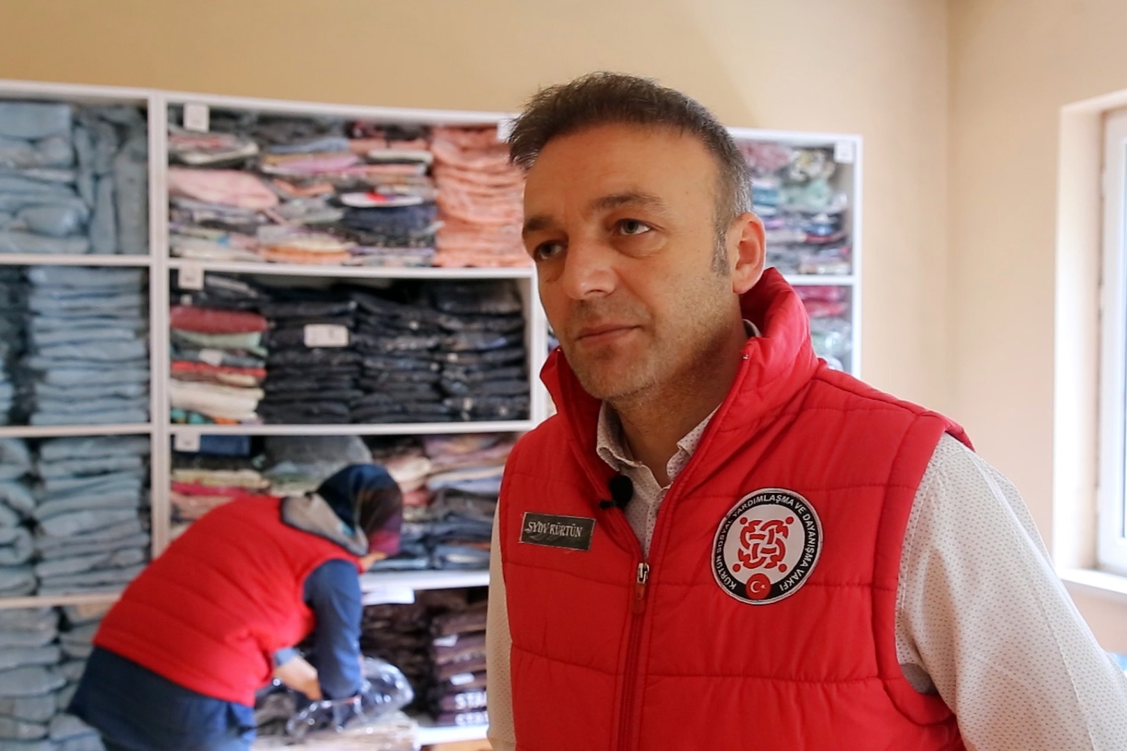 Kürtün'de "Hayır Çarşısı" ihtiyaç sahiplerinin yüzünü güldürdü 1