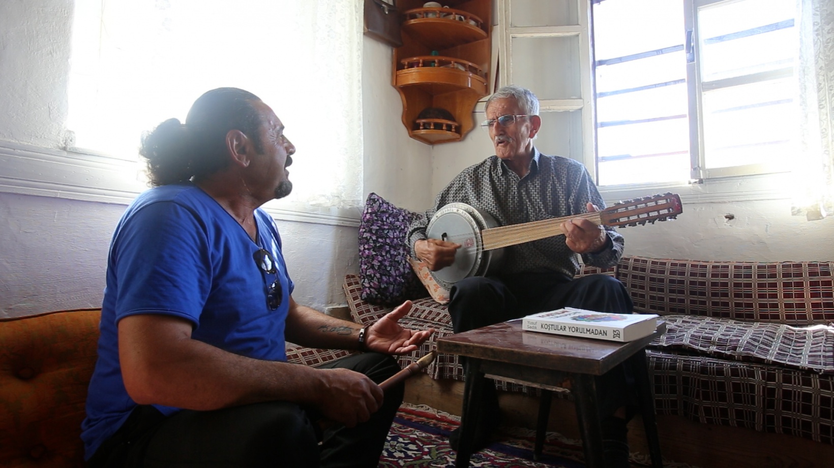 Hem okuyor hem yazıyor hem yapıyor 11