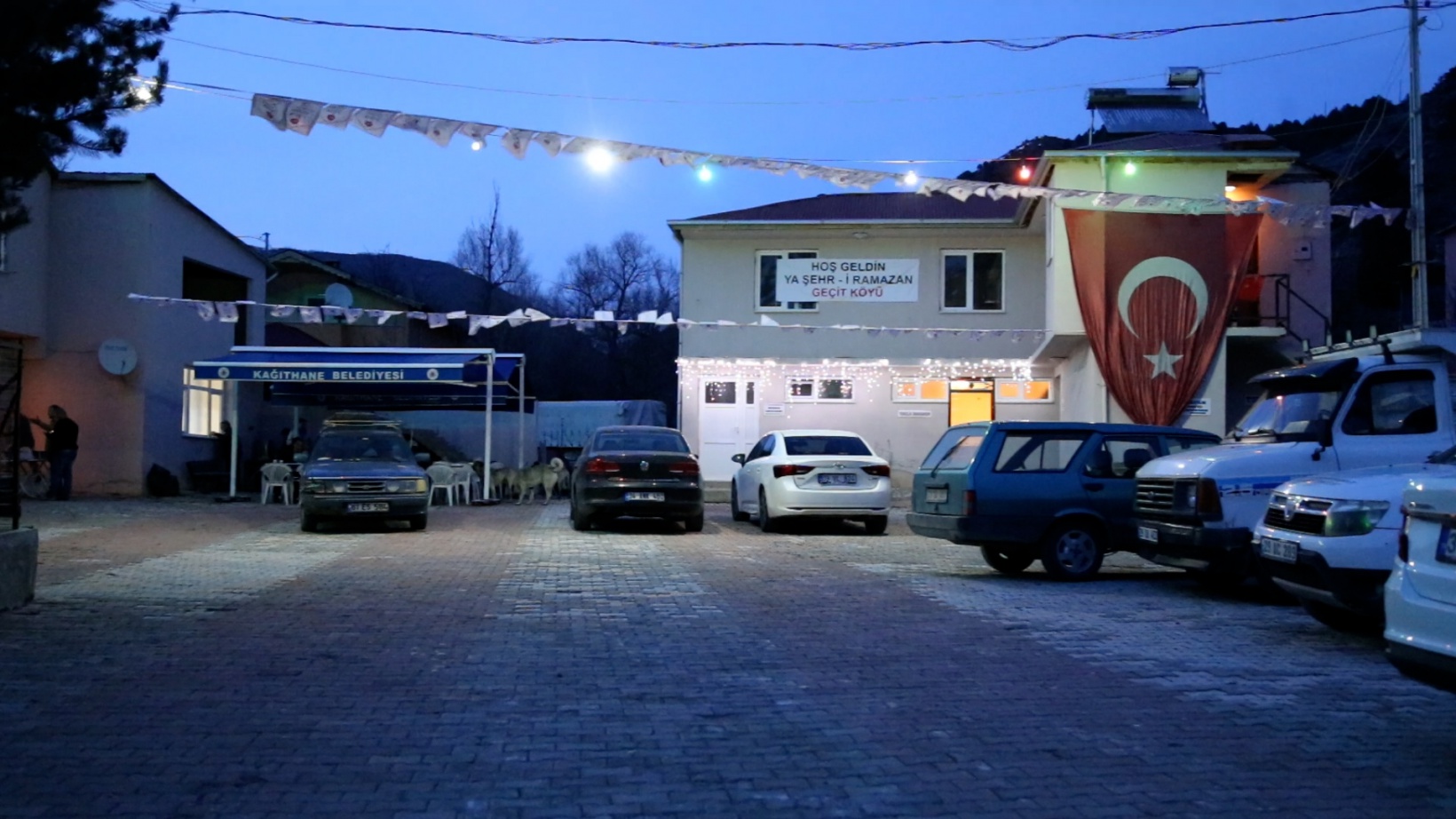 Bu köyden iftar yapmadan ‘Geçit’ yok 15