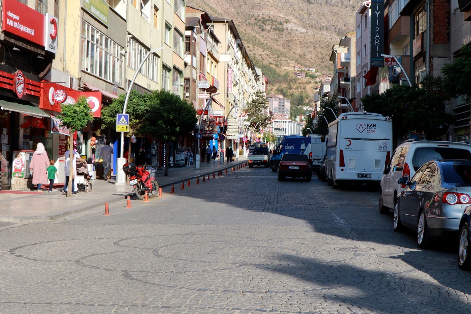 Gümüşhane’de vatandaşlar yeni Covid-19 tedbirlerinden memnun 6