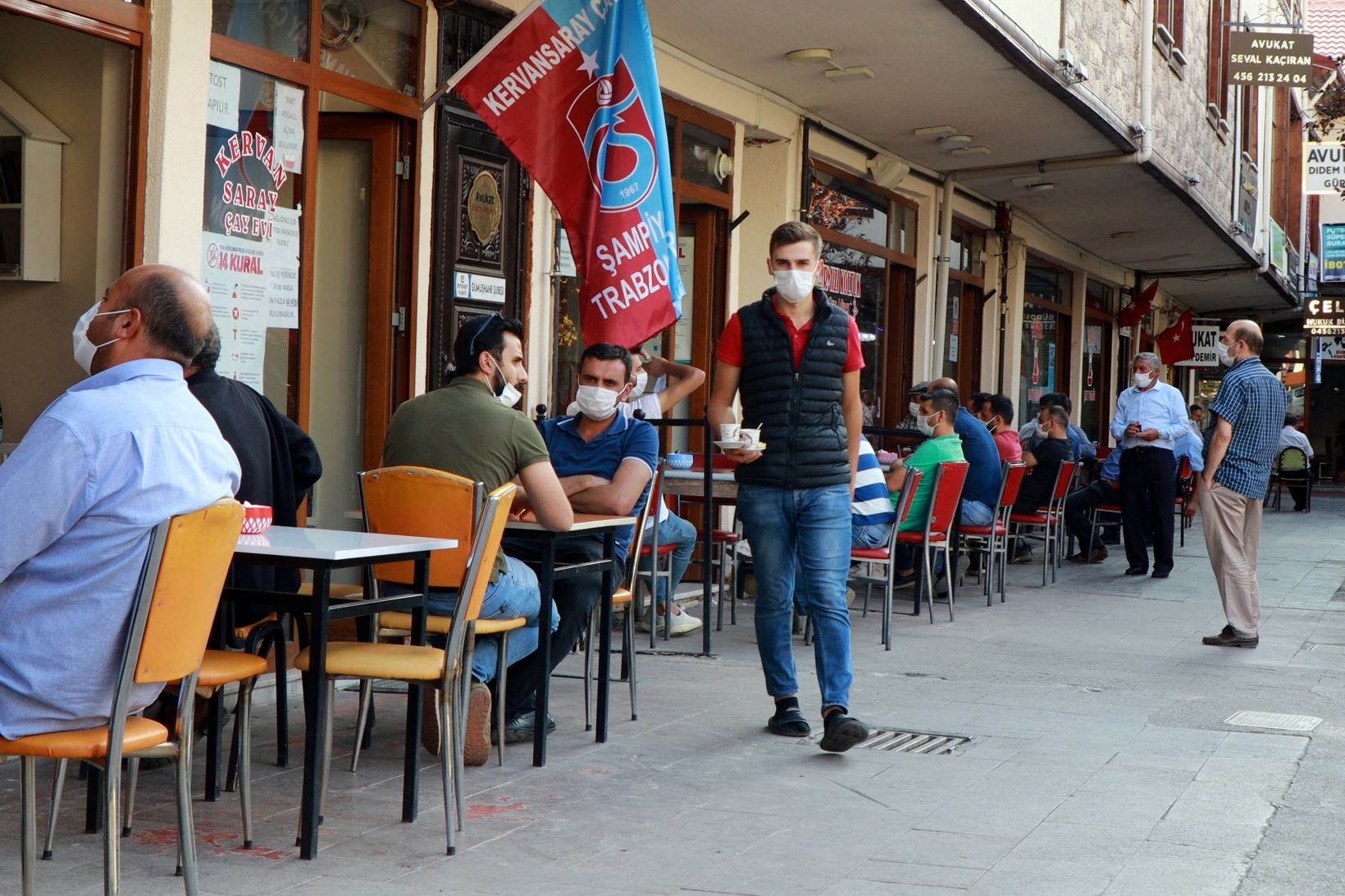 Gümüşhane’de vatandaşlar yeni Covid-19 tedbirlerinden memnun 4