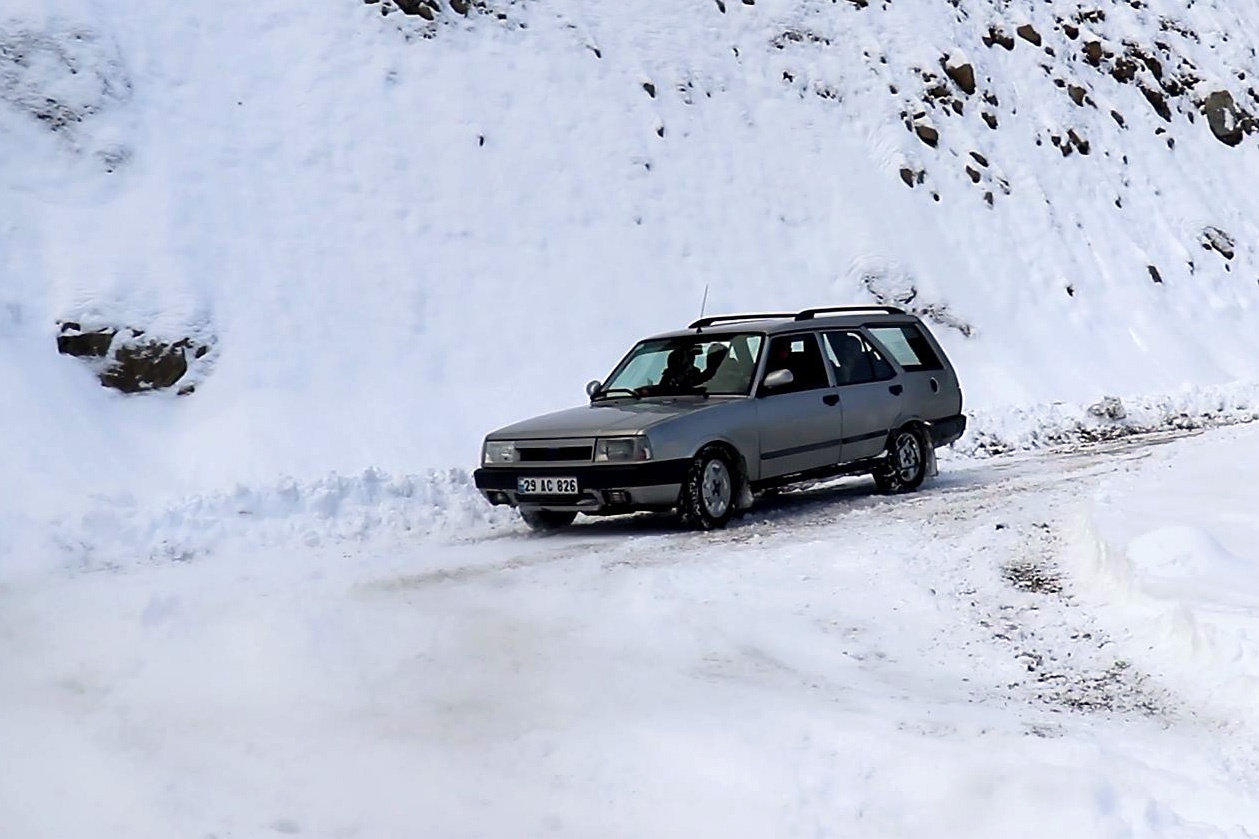 Cenazeye gitmek için yola çıktılar fakat kara saplandılar 3