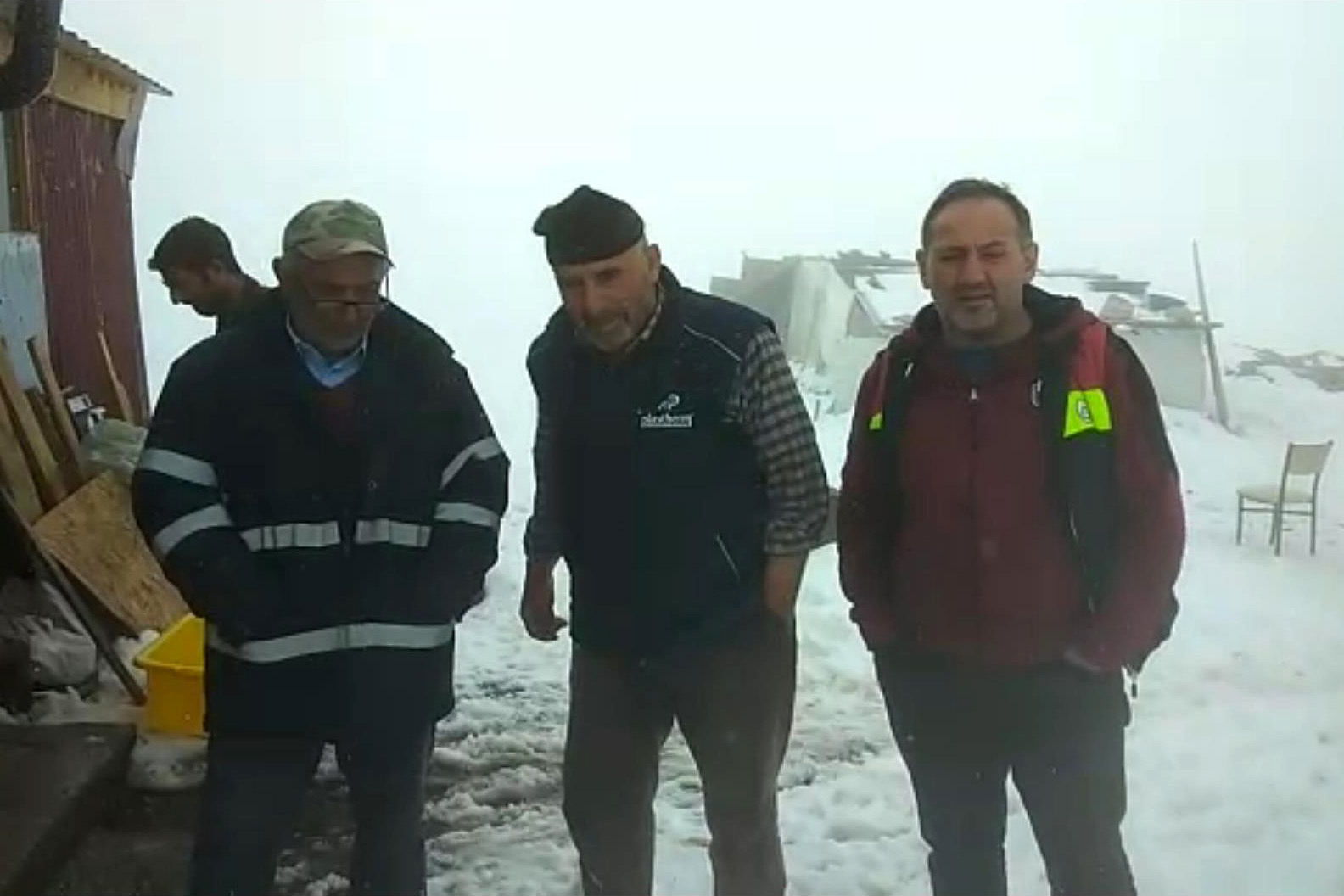 Yaylada mahsur kalan vatandaşların imdadına Özel İdare ekipleri yetişti 2