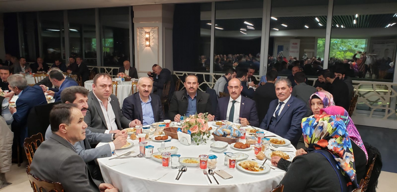GÜDEF Gümüşhaneli meclis üyesi adayları ile tanışma yemeği düzenledi 4