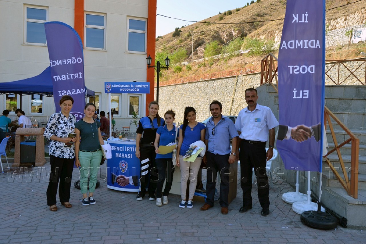 Emniyet Öğrencileri Unutmadı 8