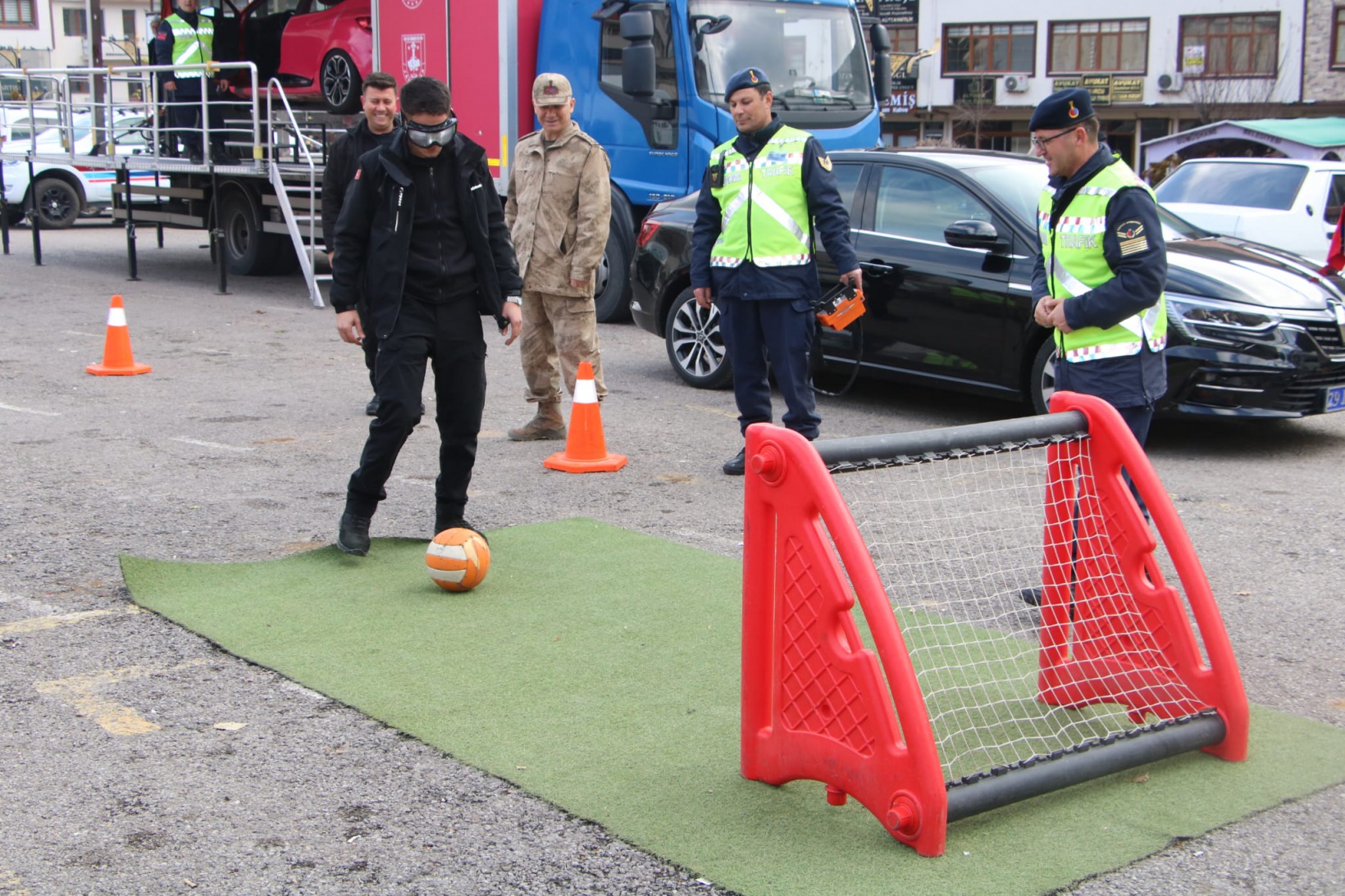 Jandarma’dan trafik eğitimleri 6