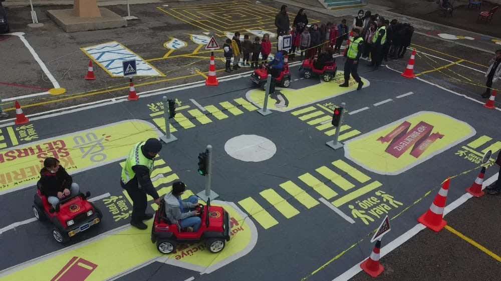 Jandarma’dan trafik eğitimleri 1