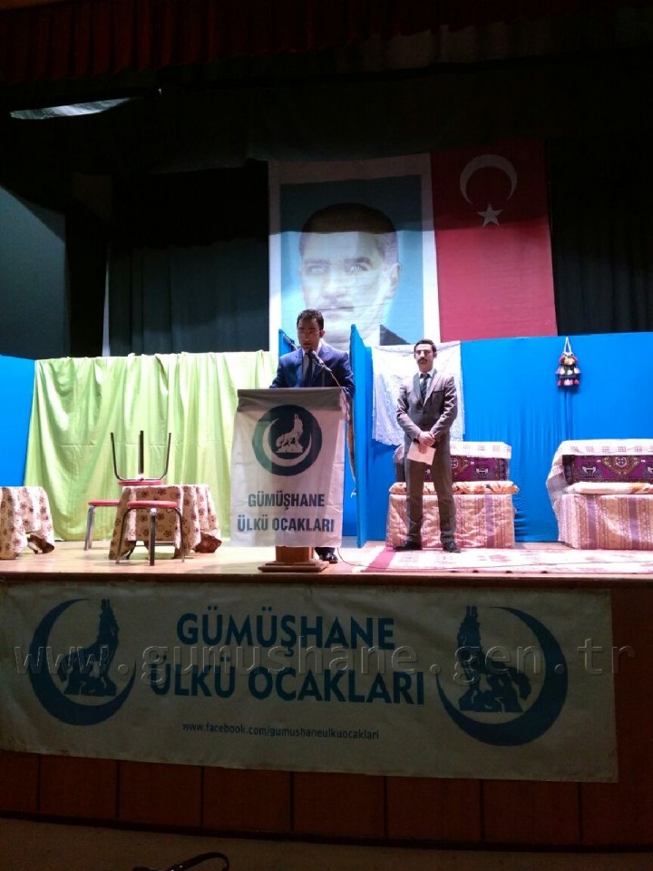 'Bir Nesil Yargılanıyor' sahnelendi 1