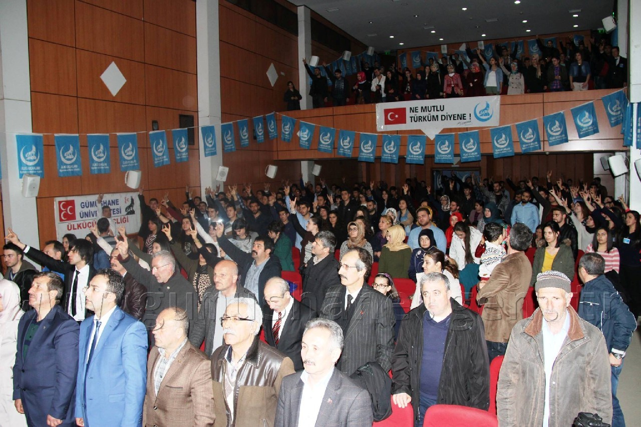 'Bir Nesil Yargılanıyor' sahnelendi 3