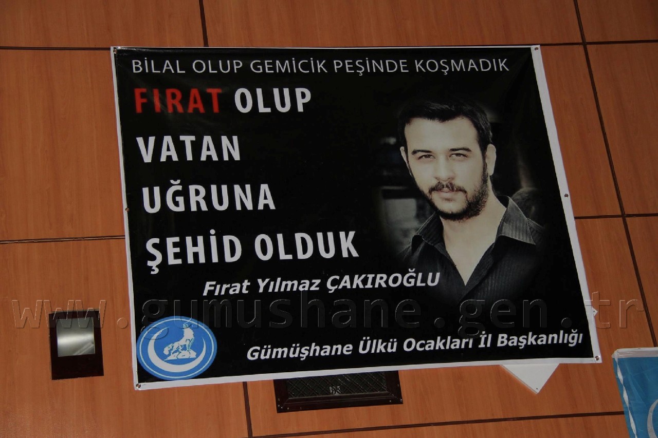 'Bir Nesil Yargılanıyor' sahnelendi 8