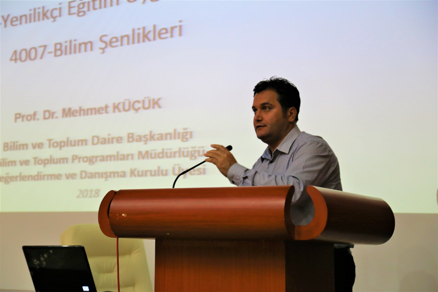 Akademisyenlere TÜBİTAK projeleri ve bilimsel araştırmalar anlatıldı 2