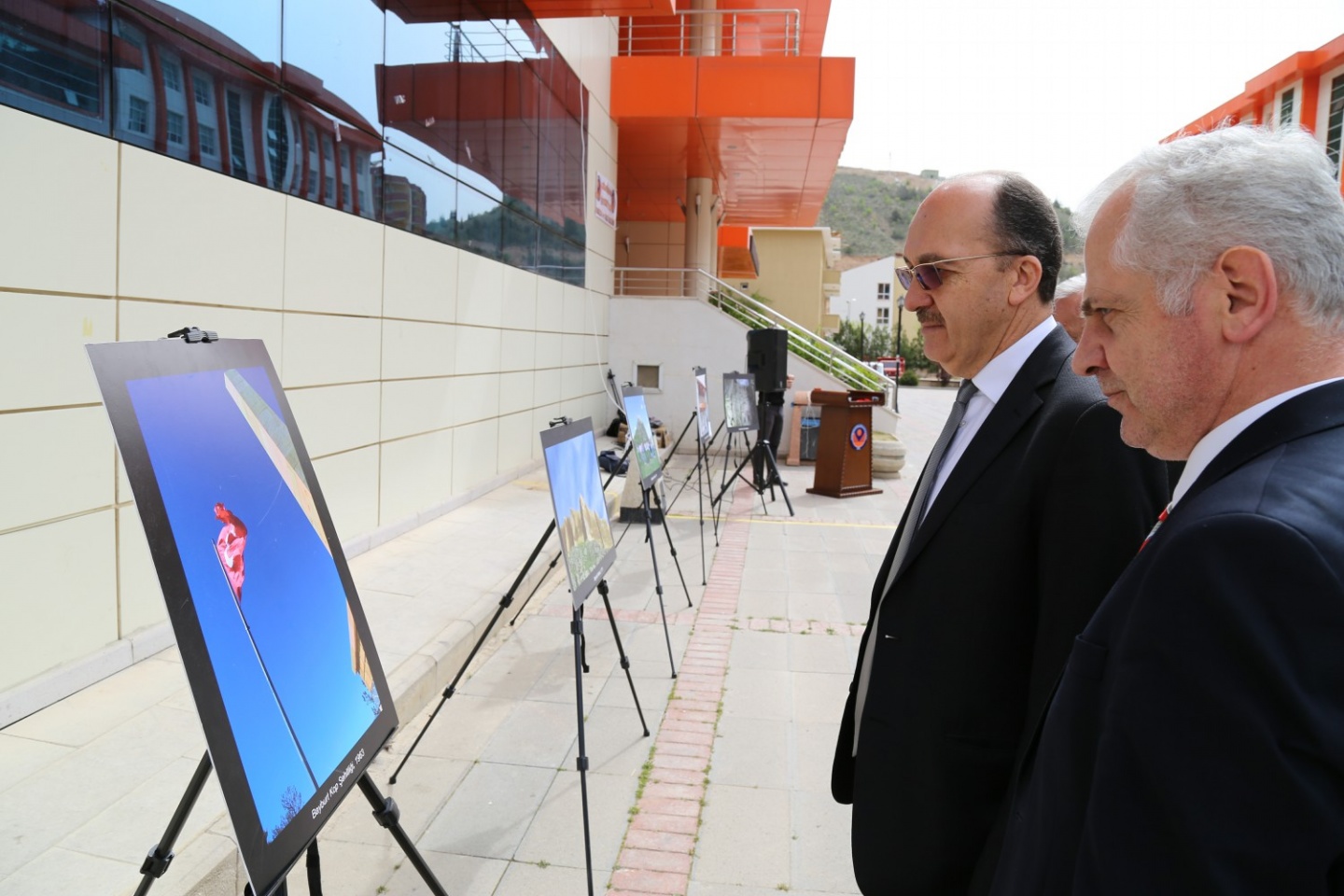 Turizm Fakültesi’nden fotoğraf sergisi 1