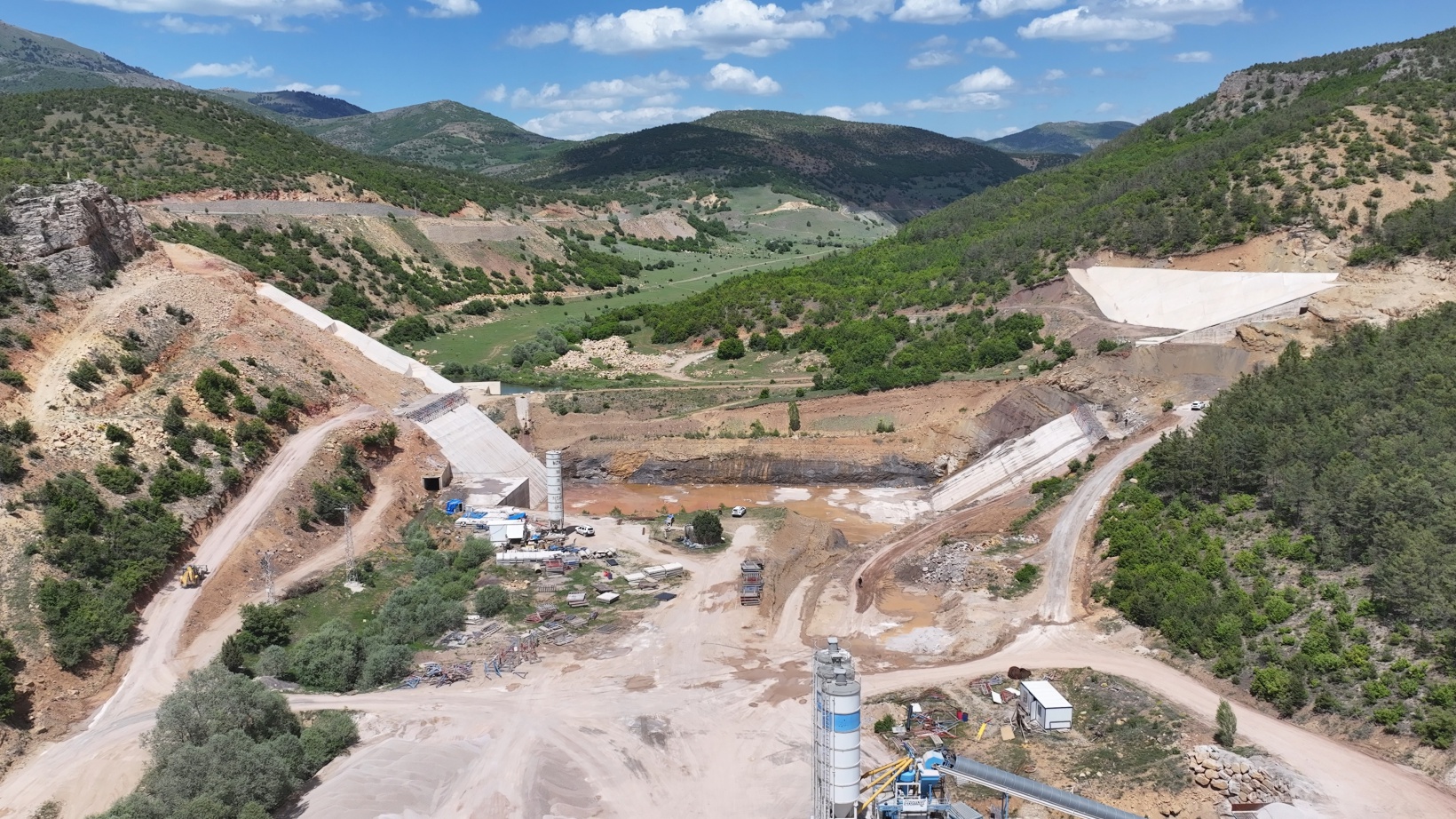 Tersun Barajında çalışmalar devam ediyor 5