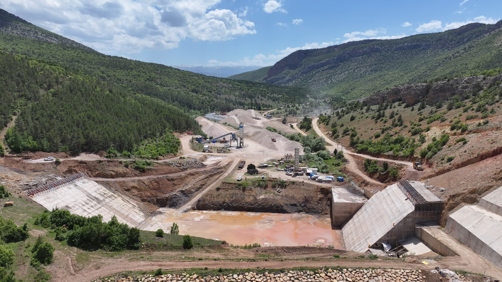 Tersun Barajında çalışmalar devam ediyor 2