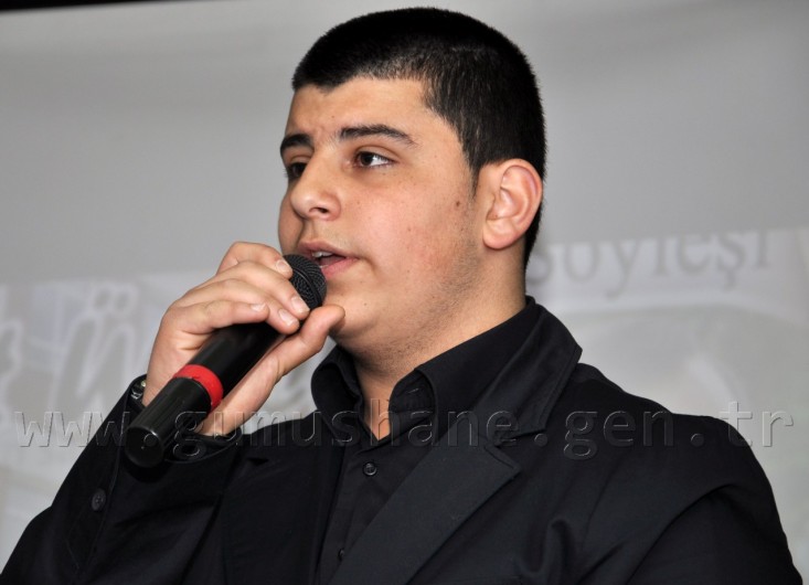 Gümüşhaneli Öğrenciler Okuyor 7