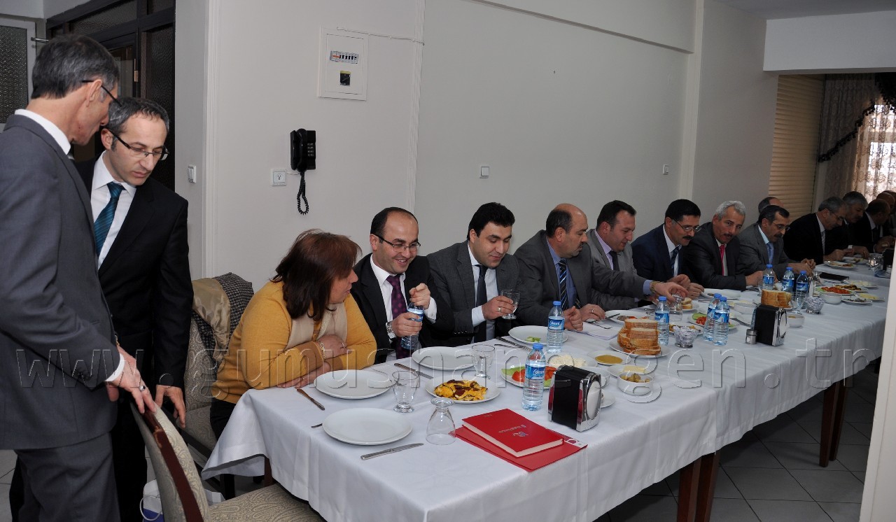 Milli Eğitim Müdürlüğü'nün Değerlendirme Toplantıları Devam Ediyor 1