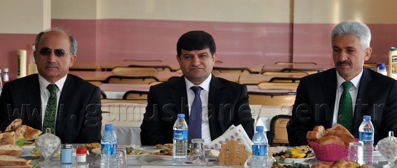 Gümüşhane’de Eğitim Değerlendirme Toplantısı Yapıldı 2