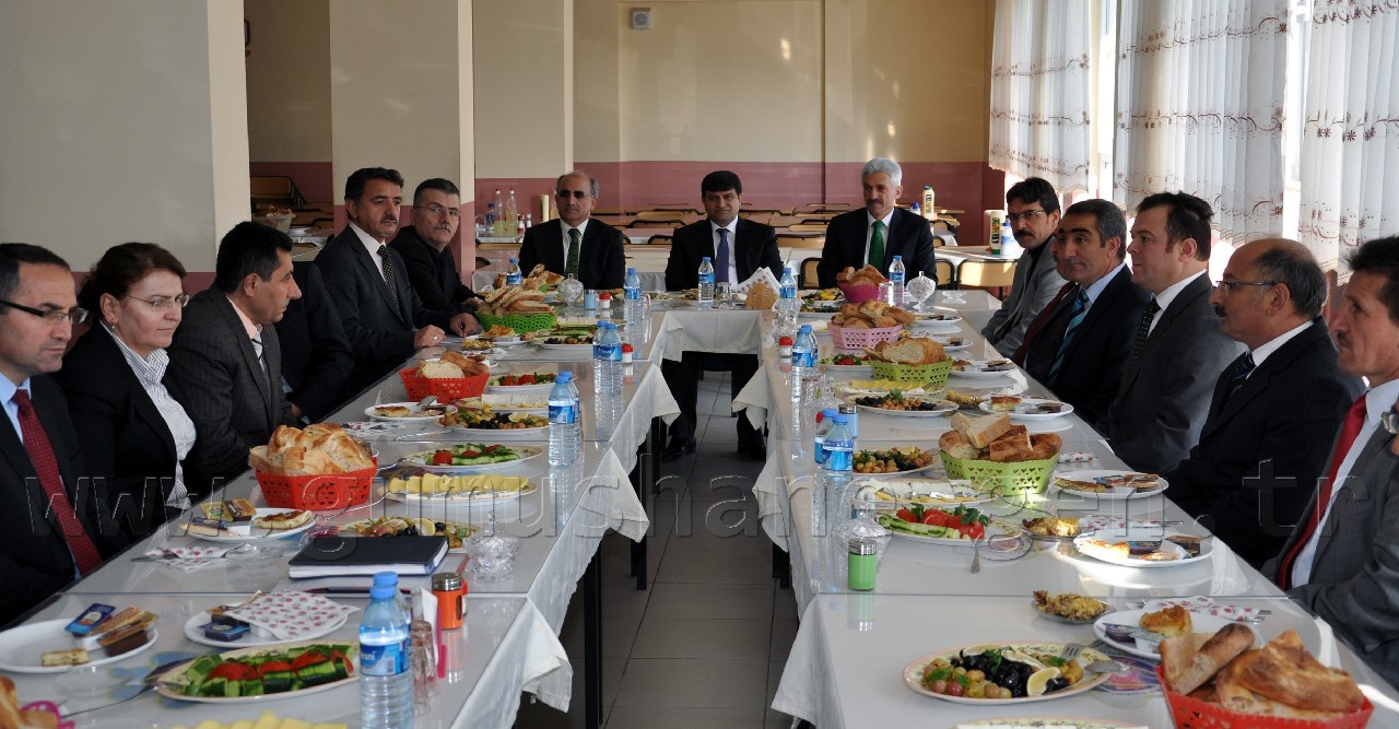 Gümüşhane’de Eğitim Değerlendirme Toplantısı Yapıldı 3