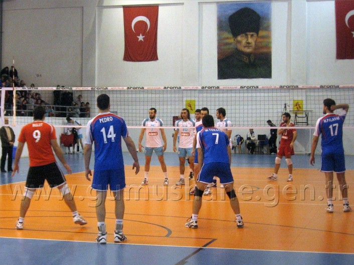 Torul Seriye Bağladı: 3-0 6